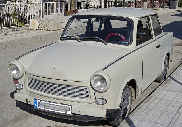 starý Trabant 601